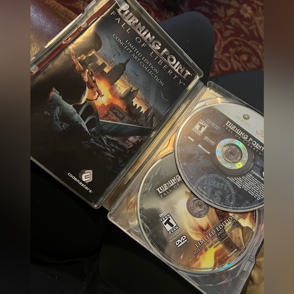 Turning Point Fall of Liberty Xbox 360 Limited Edition Concept Art Edition - Picture 4 of 4